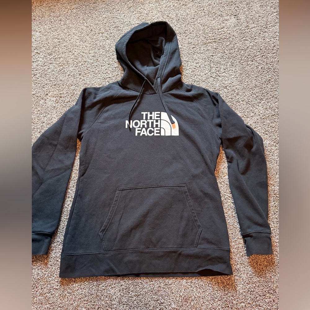 Women’s The North Face Black Hoodie